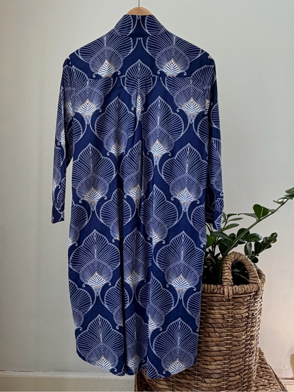 Women's J. McLAUGHLIN Navy Blue Cotton Print Neo Tangier Shirt Dress Size XS - Picture 4 of 4